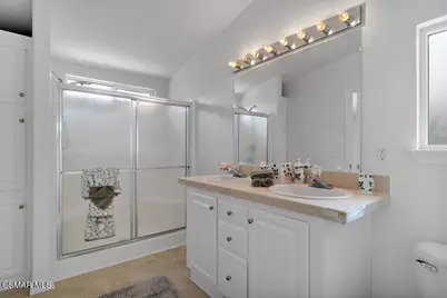 195 Tierra Rejada Road #180, Simi Valley, CA 93065 - Photo 19