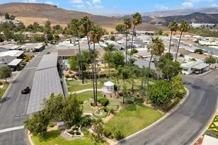 195 Tierra Rejada Road, Simi Valley, CA 93065 - Photo 37