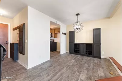3306 Darby Street #402, Simi Valley, CA 93063 - Photo 7
