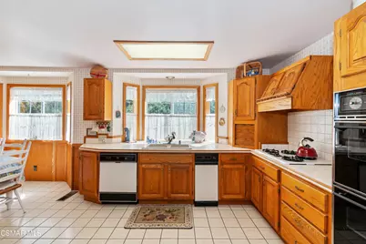 27618 W Shore Road, Lake Arrowhead, CA 92352 - Photo 17