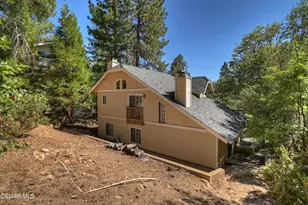 27618 W Shore Rd, Lake Arrowhead, CA 92352 - Photo 45