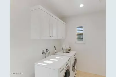 7020 Highgrove Place, Moorpark, CA 93021 - Photo 39