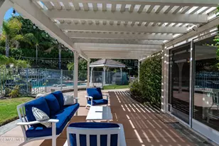 206 Shady Hills Ct, Simi Valley, CA 93065 - Photo 49