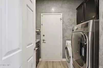 206 Shady Hills Court, Simi Valley, CA 93065 - Photo 29