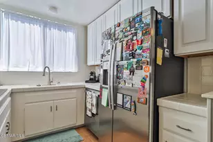 5429 Newcastle Ave, Encino, CA 91316 - Photo 9