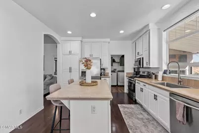 15455 Glenoaks Boulevard #146, Sylmar, CA 91342 - Photo 7