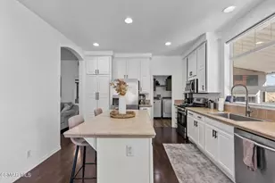 15455 Glenoaks Blvd, Sylmar, CA 91342 - Photo 7