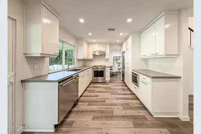 2724 Cabot Court, Thousand Oaks, CA 91360 - Photo 13