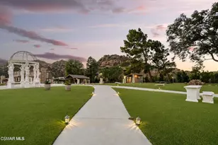 10200 Lilac Ln, Chatsworth, CA 91311 - Photo 17