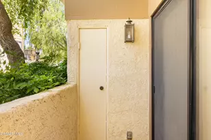 26320 W Plata Ln, Calabasas, CA 91302 - Photo 11