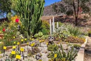 224 Oak Leaf Dr, Thousand Oaks, CA 91360 - Photo 45