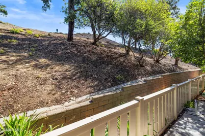 224 Oakleaf Drive #105, Thousand Oaks, CA 91360 - Photo 39