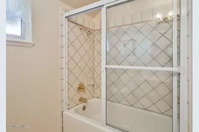 5260 Edgeware Drive, Calabasas, CA 91301 - Photo 27