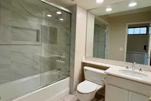 402 Country Club D Dr, Simi Valley, CA 93065 - Photo 17