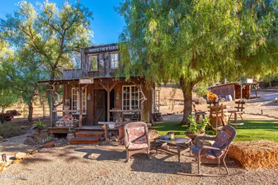 356 E Carlisle Road, Thousand Oaks, CA 91361 - Photo 41
