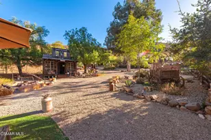 356 E Carlisle Rd, Thousand Oaks, CA 91361 - Photo 73