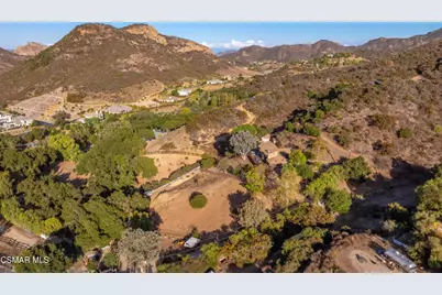 356 E Carlisle Road, Thousand Oaks, CA 91361 - Photo 81