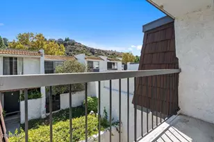 3728 Summershore Ln, Westlake Village, CA 91361 - Photo 27