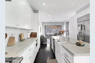 391 Grandview Circle, Camarillo, CA 93010 - Photo 9