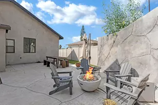 391 Grandview Cir, Camarillo, CA 93010 - Photo 43