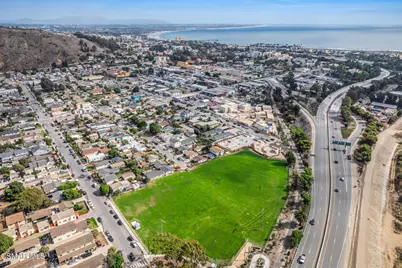 326 W Mission Avenue, Ventura, CA 93001 - Photo 29