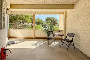 675 Oak Run Trail, Oak Park, CA 91377 - Photo 7