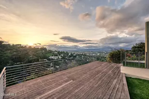 3681 Alomar Dr, Sherman Oaks, CA 91423 - Photo 41