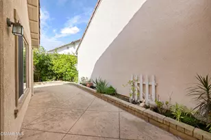 5657 Pansy St, Simi Valley, CA 93063 - Photo 27