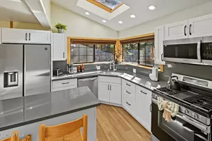 814 Crestwood Dr, Big Bear, CA 92315 - Photo 11
