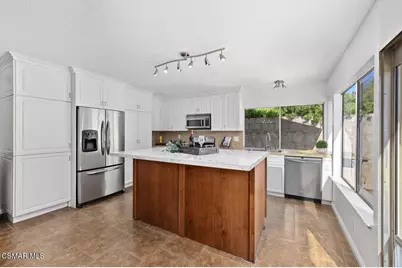 2766 Broadmoor Avenue, Simi Valley, CA 93065 - Photo 15