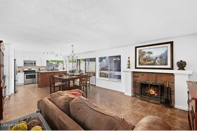 2766 Broadmoor Avenue, Simi Valley, CA 93065 - Photo 11