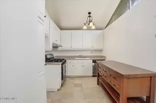 31505 Lindero Canyon Rd, Westlake Village, CA 91361 - Photo 9