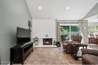 656 Blue Oak Avenue, Thousand Oaks, CA 91320 - Photo 9