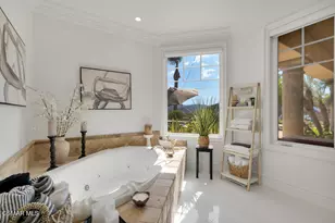 1100 N Country Club Dr, Simi Valley, CA 93065 - Photo 49