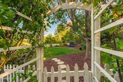 29146 Wagon Road, Agoura Hills, CA 91301 - Photo 43