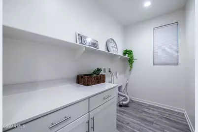 118 Red Brick Drive #1, Simi Valley, CA 93065 - Photo 37