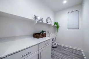 118 Red Brick Dr, Simi Valley, CA 93065 - Photo 37