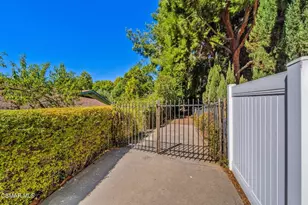 15877 Beaver Run Rd, Canyon Country, CA 91387 - Photo 59