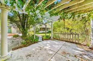 15877 Beaver Run Rd, Canyon Country, CA 91387 - Photo 45