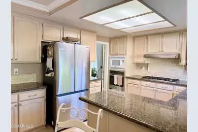 510 Savona Way, Oak Park, CA 91377 - Photo 11