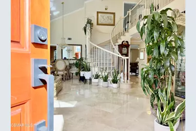 510 Savona Way, Oak Park, CA 91377 - Photo 3