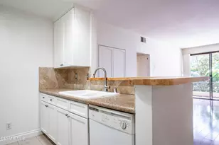 1420 N Stanley Ave, Los Angeles, CA 90046 - Photo 15