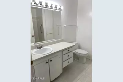 286 Oakleaf Drive #23, Thousand Oaks, CA 91360 - Photo 9