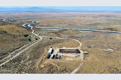 44132 Munz Ranch Road, Lake Hughes, CA 93532 - Photo 19