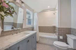 800 Lake Sherwood Dr, Lake Sherwood, CA 91361 - Photo 31