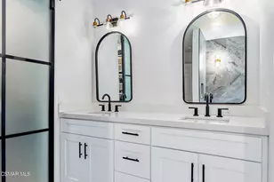 11523 Vienna Way, Los Angeles, CA 90066 - Photo 39