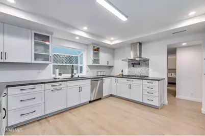 11523 Vienna Way, Los Angeles, CA 90066 - Photo 27