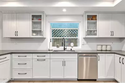 11523 Vienna Way, Los Angeles, CA 90066 - Photo 29