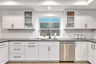 11523 Vienna Way, Los Angeles, CA 90066 - Photo 29