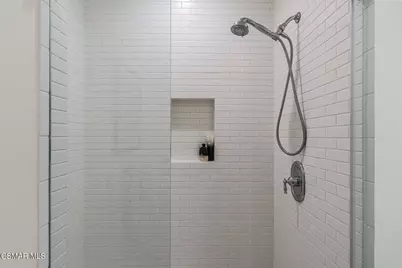 3374 Country Home Court, Thousand Oaks, CA 91362 - Photo 43